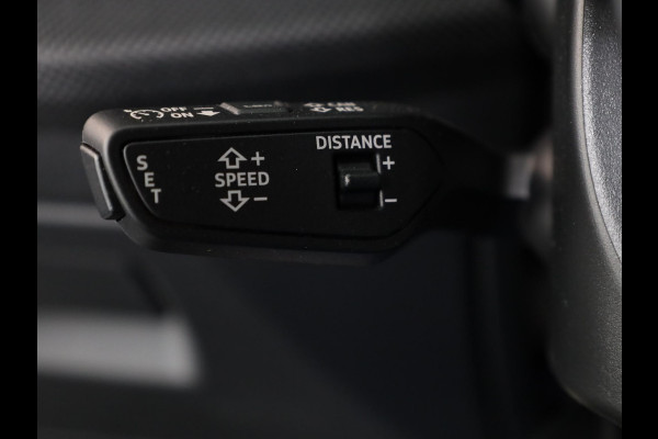 Audi A3 Sportback 40 TFSI e S edition 204 pk S-tronic | Verlengde garantie | Navigatie | Parkeersensoren (Park assist) | Matrix LED koplampen | Elektr. bestuurdersstoel | S-Line |