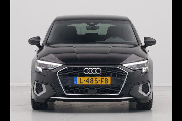 Audi A3 Sportback 35 TFSI 150pk S-Tronic Business edition Navigatie Clima Pdc Lm Velgen 35