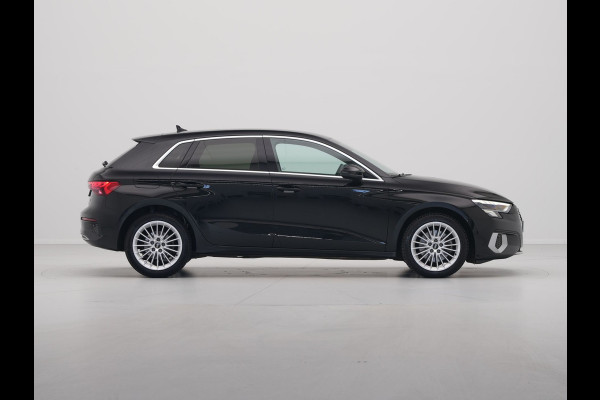 Audi A3 Sportback 35 TFSI 150pk S-Tronic Business edition Navigatie Clima Pdc Lm Velgen 35