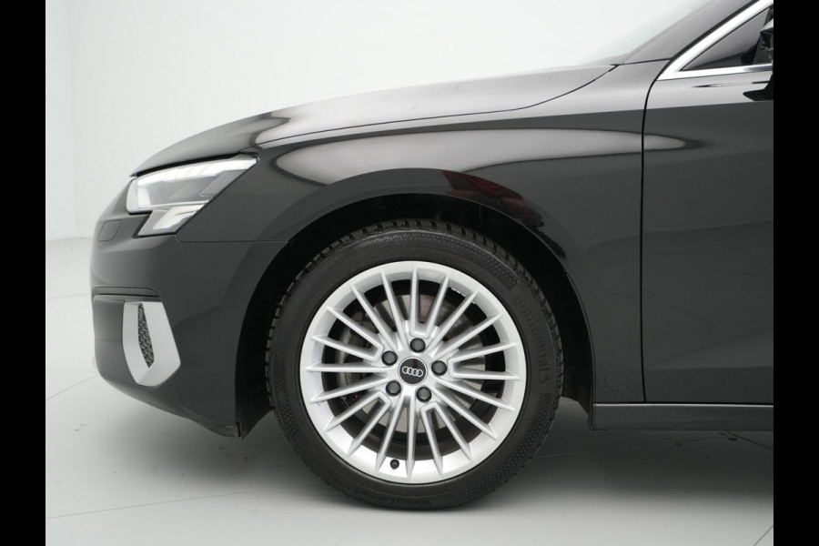 Audi A3 Sportback 35 TFSI 150pk S-Tronic Business edition Navigatie Clima Pdc Lm Velgen 35
