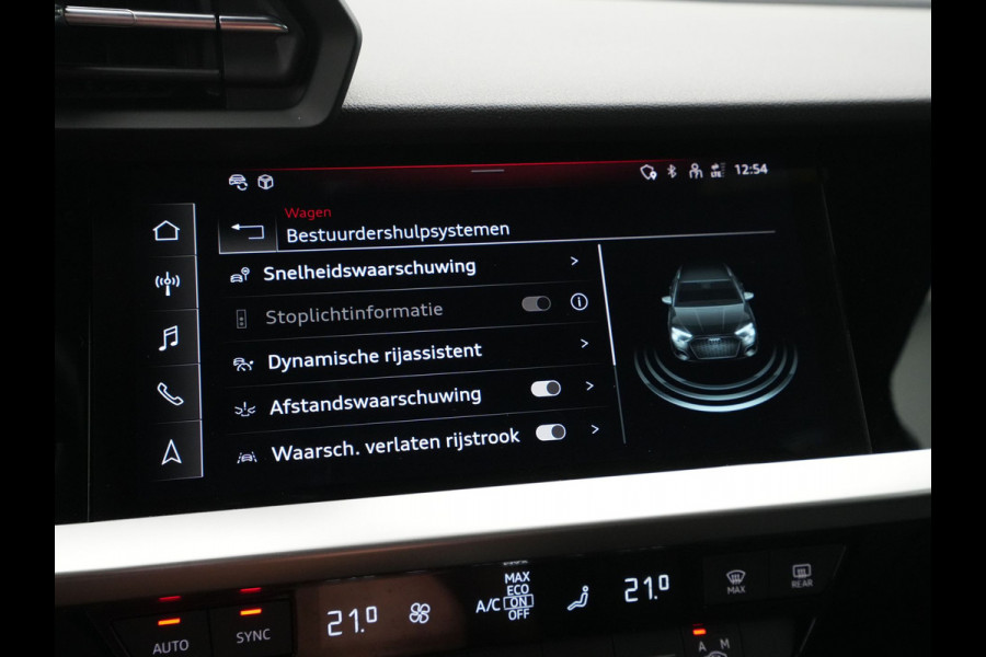 Audi A3 Sportback 35 TFSI 150pk S-Tronic Business edition Navigatie Clima Pdc Lm Velgen 35