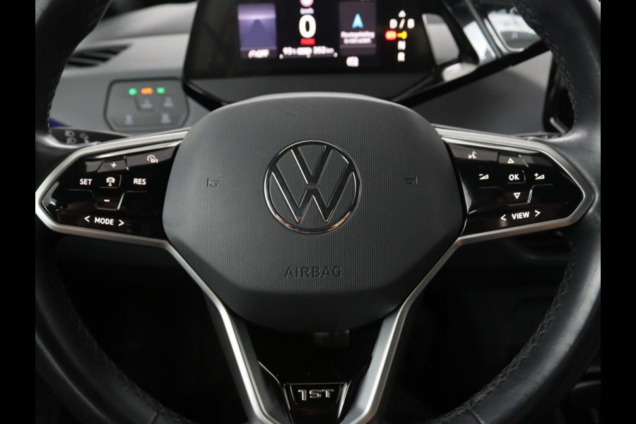 Volkswagen ID.3 First 58 kWh | Stoelverwarming | Camera | Adaptive cruise | Carplay | Navigatie | PDC | Climate control | Sfeerverlichting | LMV 18 inch
