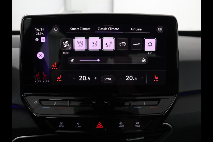 Volkswagen ID.3 First 58 kWh | Stoelverwarming | Camera | Adaptive cruise | Carplay | Navigatie | PDC | Climate control | Sfeerverlichting | LMV 18 inch