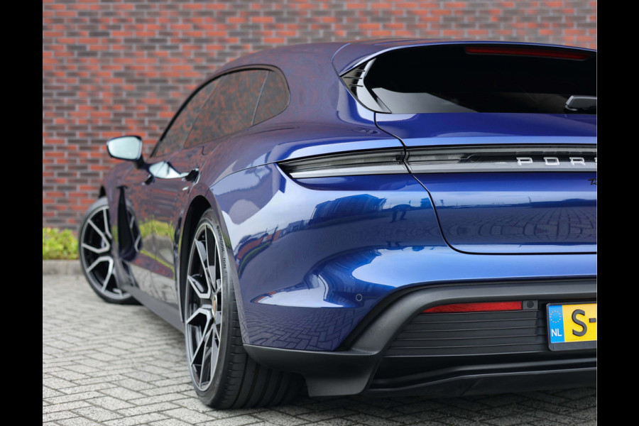 Porsche Taycan Sport Turismo 93,4 kWh Performance Plus | Sport Chrono - Pano - BOSE