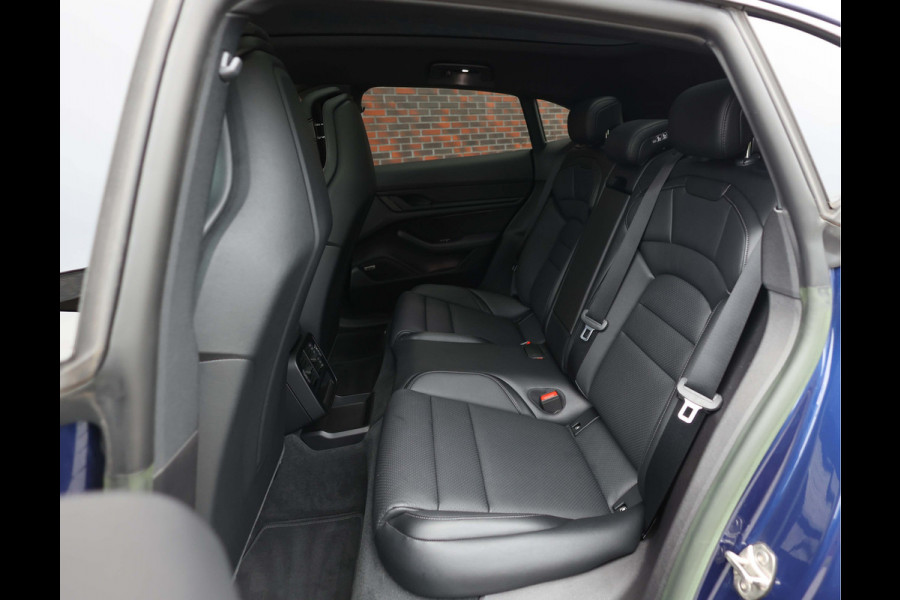 Porsche Taycan Sport Turismo 93,4 kWh Performance Plus | Sport Chrono - Pano - BOSE