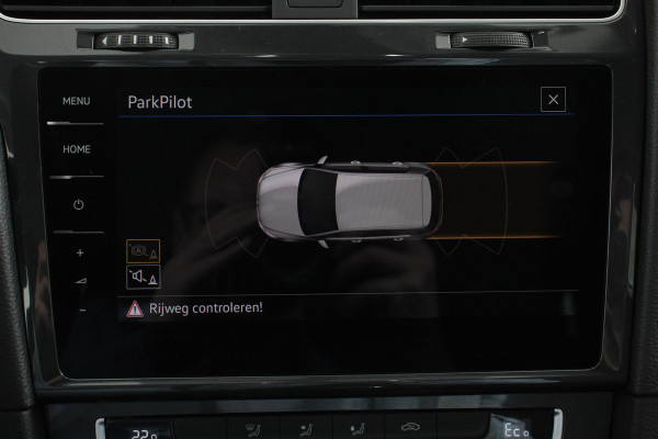Volkswagen e-Golf Navigatie Climate Control Cruise Control Lichtmetalen velgen 17" Parkeer Sensoren V+A