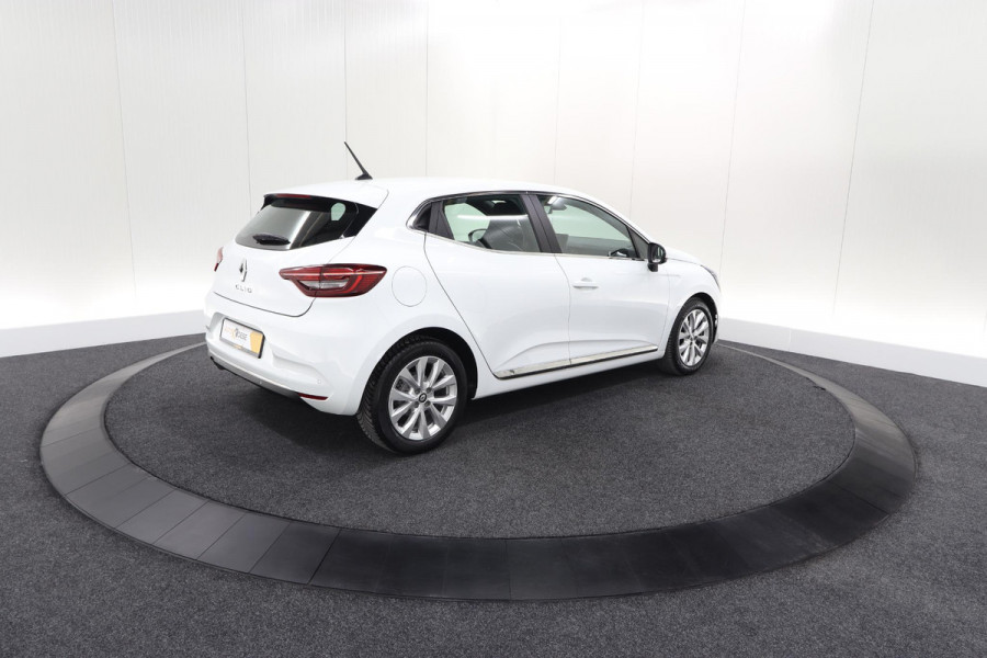 Renault Clio TCe 90 Techno | Camera | 9.3 Inch Scherm | Apple Carplay | Parkeersensoren