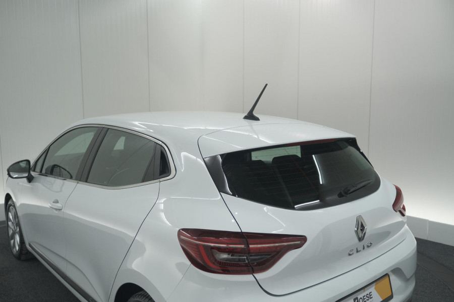 Renault Clio TCe 90 Techno | Camera | 9.3 Inch Scherm | Apple Carplay | Parkeersensoren