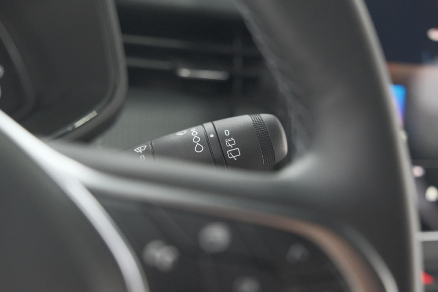 Renault Clio TCe 90 Techno | Camera | 9.3 Inch Scherm | Apple Carplay | Parkeersensoren