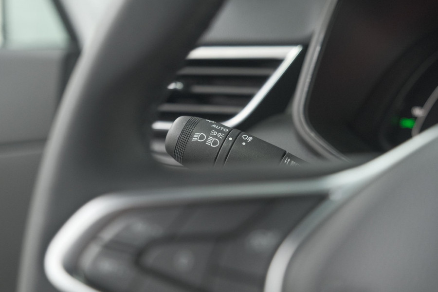 Renault Clio TCe 90 Techno | Camera | 9.3 Inch Scherm | Apple Carplay | Parkeersensoren
