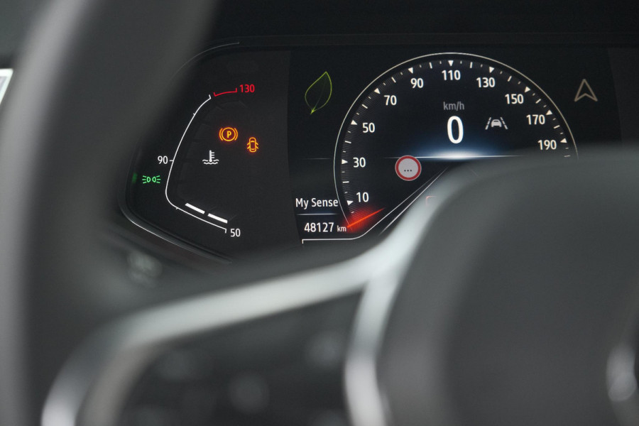 Renault Clio TCe 90 Techno | Camera | 9.3 Inch Scherm | Apple Carplay | Parkeersensoren
