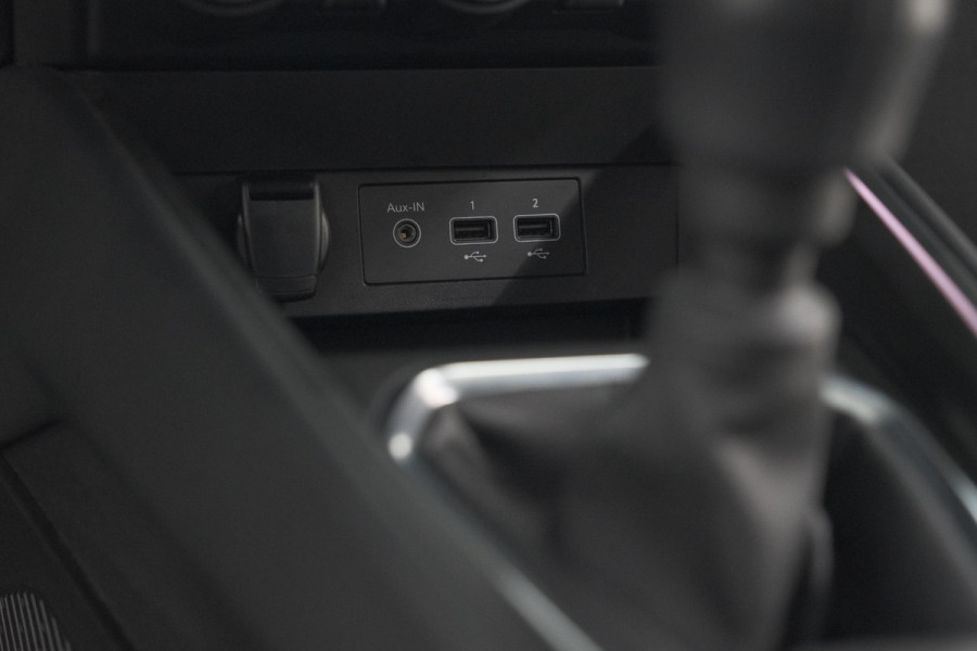 Renault Clio TCe 90 Techno | Camera | 9.3 Inch Scherm | Apple Carplay | Parkeersensoren