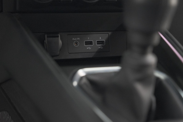 Renault Clio TCe 90 Techno | Camera | 9.3 Inch Scherm | Apple Carplay | Parkeersensoren