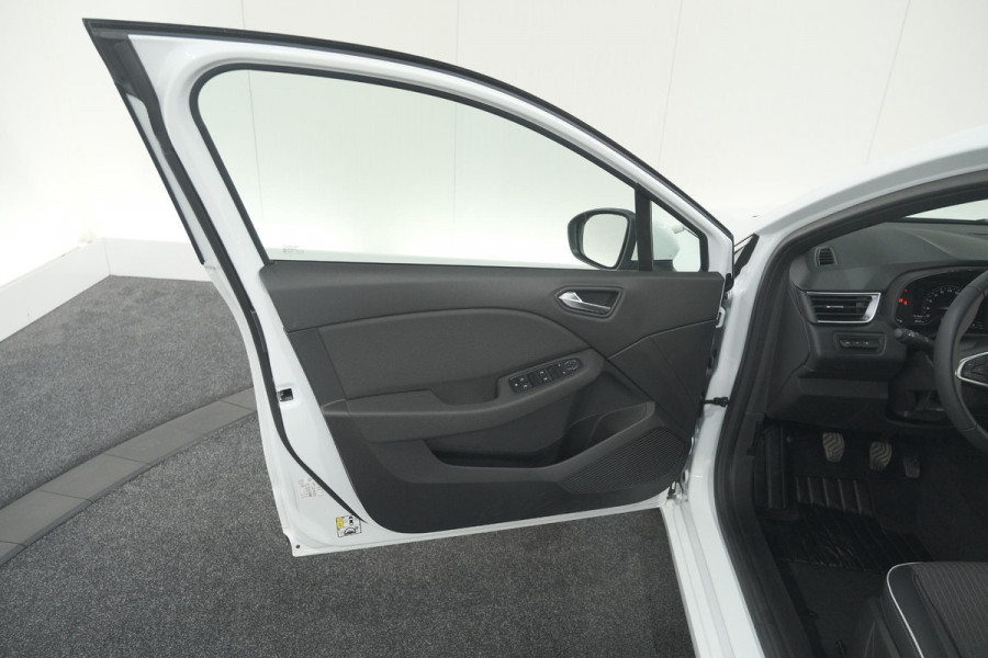 Renault Clio TCe 90 Techno | Camera | 9.3 Inch Scherm | Apple Carplay | Parkeersensoren