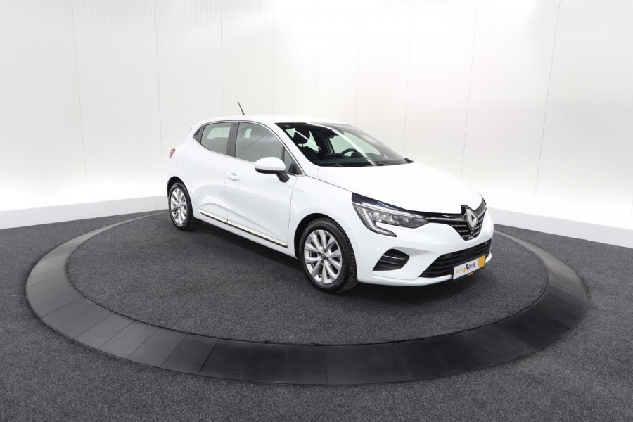 Renault Clio TCe 90 Techno | Camera | 9.3 Inch Scherm | Apple Carplay | Parkeersensoren