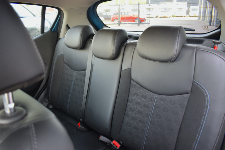 Opel KARL 1.0 ecoFLEX Innovation | Apple CarPlay | Half Leer | Stoelverw. | Climate
