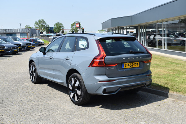 Volvo XC60 T6 350PK Plug-in hybrid AWD Ultimate Dark | B&W | HUD | Trekhaak | ACC | 360 Camera | Glazen dak | 20 "LMV
