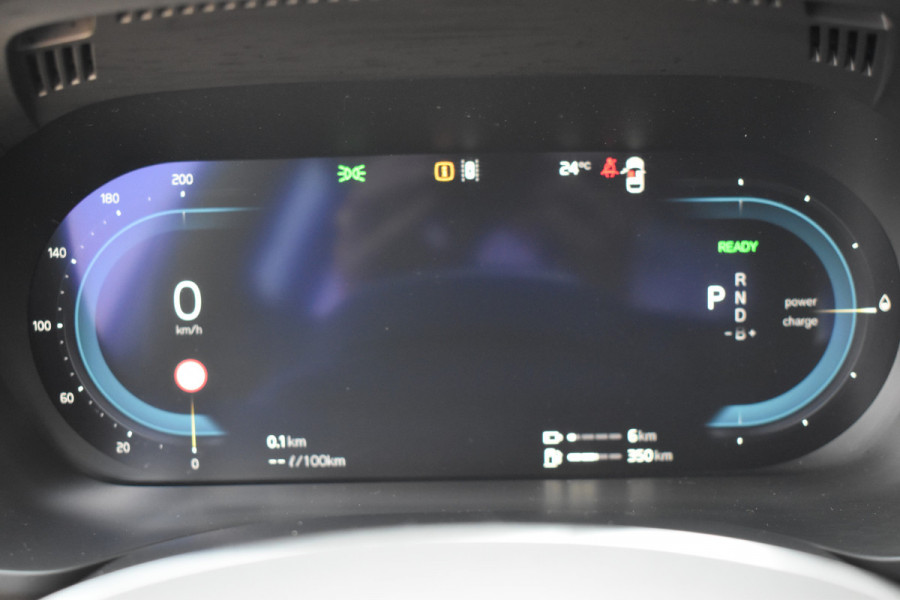 Volvo XC60 T6 350PK Plug-in hybrid AWD Ultimate Dark | B&W | HUD | Trekhaak | ACC | 360 Camera | Glazen dak | 20 "LMV