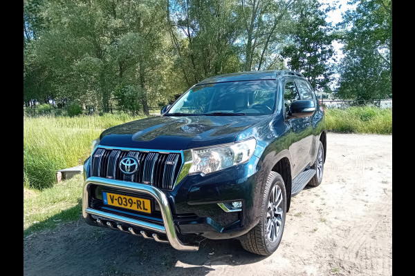 Toyota Land Cruiser 2.8 D-4D-F Challenger High Roof Blind Van