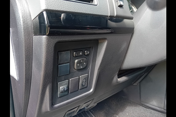 Toyota Land Cruiser 2.8 D-4D-F Challenger High Roof Blind Van