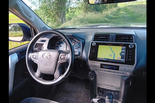 Toyota Land Cruiser 2.8 D-4D-F Challenger High Roof Blind Van
