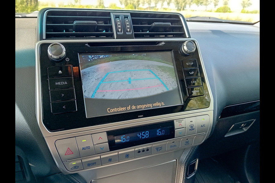 Toyota Land Cruiser 2.8 D-4D-F Challenger High Roof Blind Van
