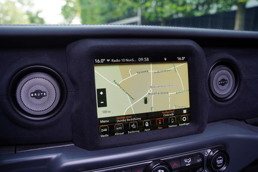 Jeep Wrangler Unlimited BRUTE 4xe 380 Rubicon Performance Pack Skyview