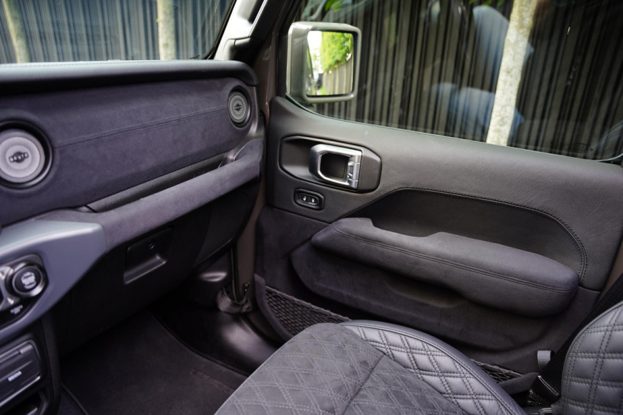 Jeep Wrangler Unlimited BRUTE 4xe 380 Rubicon Performance Pack Skyview