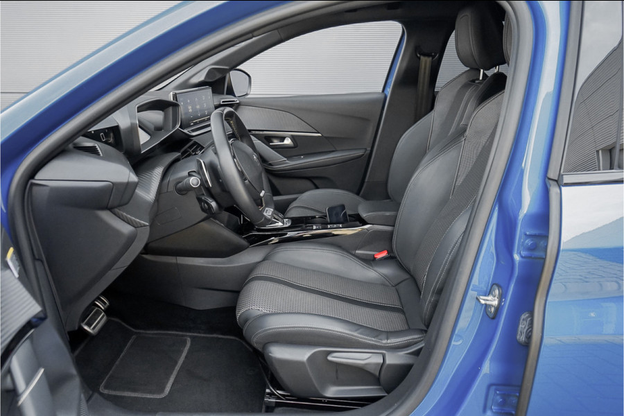 Peugeot 208 1.2 PureTech GT-Line 130PK Automaat CarPlay Camera 17"