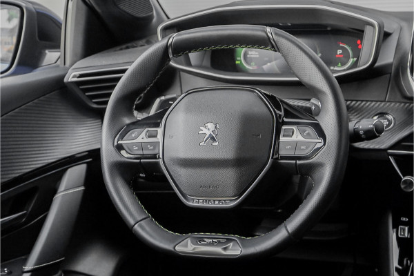 Peugeot 208 1.2 PureTech GT-Line 130PK Automaat CarPlay Camera 17"