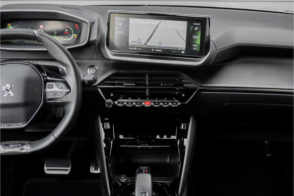Peugeot 208 1.2 PureTech GT-Line 130PK Automaat CarPlay Camera 17"