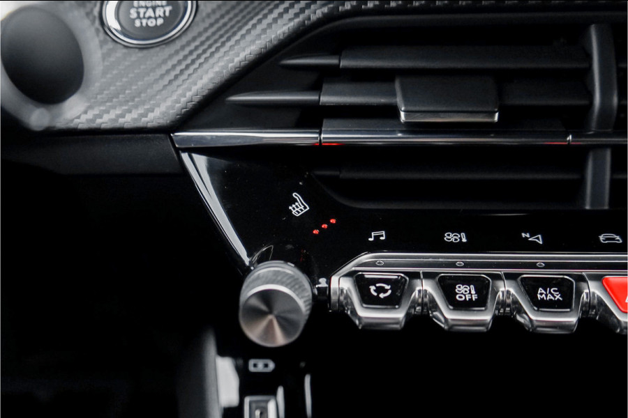 Peugeot 208 1.2 PureTech GT-Line 130PK Automaat CarPlay Camera 17"