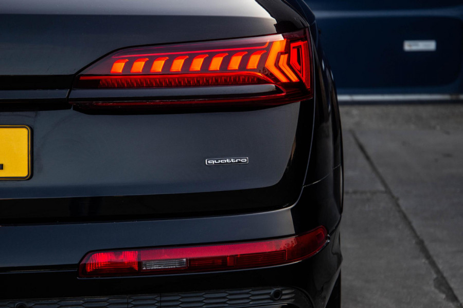 Audi Q7 SQ7 S-Line Grijs kenteken 3X S-LINE / 360 CAMERA / ADAPTIVE CRUISE CONTROLE / BLACK LINE