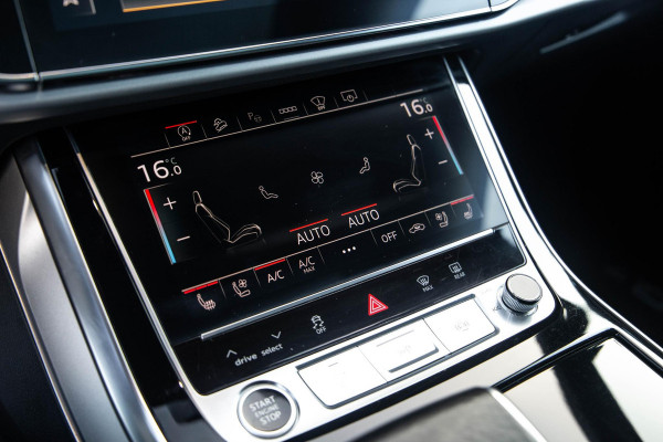 Audi Q7 SQ7 S-Line Grijs kenteken 3X S-LINE / 360 CAMERA / ADAPTIVE CRUISE CONTROLE / BLACK LINE