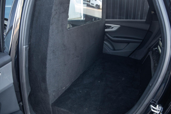 Audi Q7 SQ7 S-Line Grijs kenteken 3X S-LINE / 360 CAMERA / ADAPTIVE CRUISE CONTROLE / BLACK LINE
