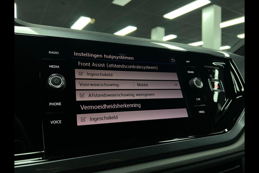 Volkswagen Polo 1.0 TSI Highline | Leder | PDC | Carplay |