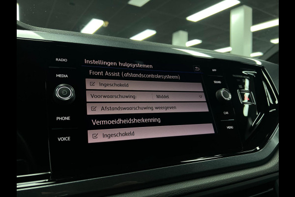 Volkswagen Polo 1.0 TSI Highline | Leder | PDC | Carplay |