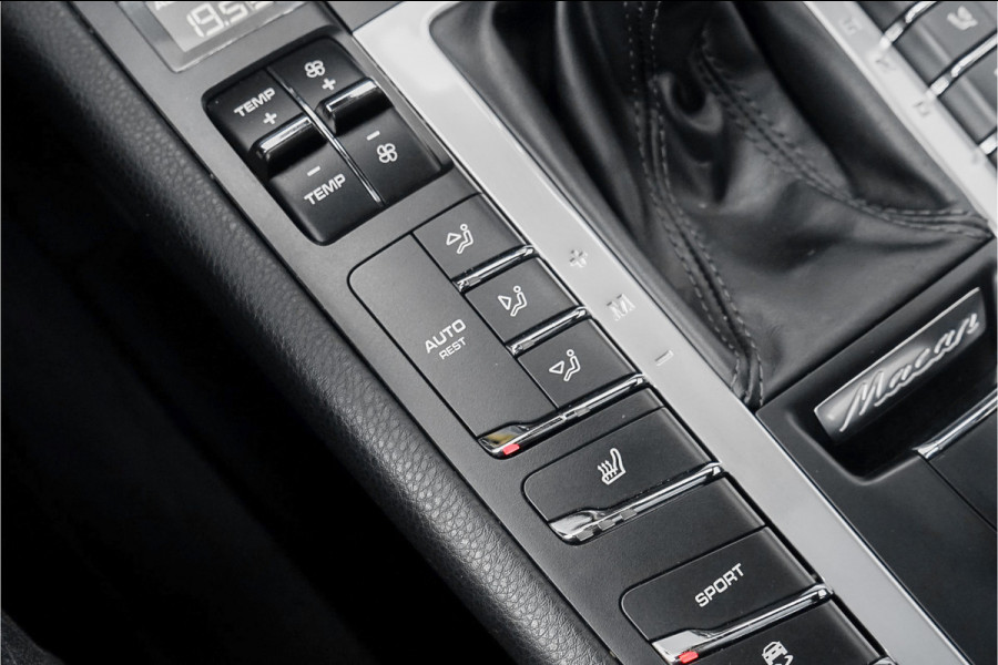 Porsche Macan 2.0T Pano Leder Camera Navi