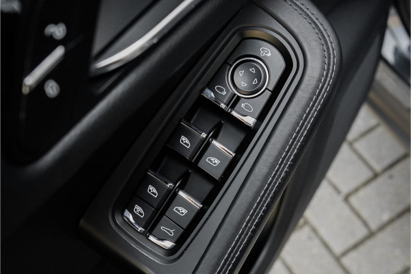 Porsche Macan 2.0T Pano Leder Camera Navi