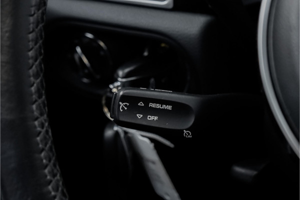 Porsche Macan 2.0T Pano Leder Camera Navi