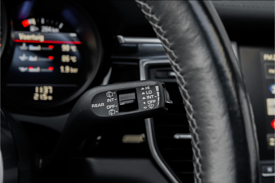 Porsche Macan 2.0T Pano Leder Camera Navi