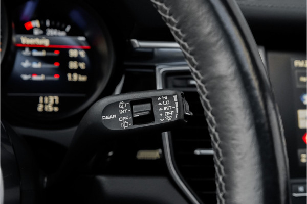 Porsche Macan 2.0T Pano Leder Camera Navi