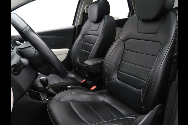 Renault Captur 150pk TCe Initiale Paris Camera | Cruise | Navi | Parkeersens. v+a | Stoelverw. | Panoramadak