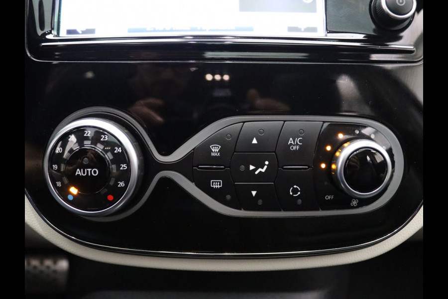 Renault Captur 150pk TCe Initiale Paris Camera | Cruise | Navi | Parkeersens. v+a | Stoelverw. | Panoramadak