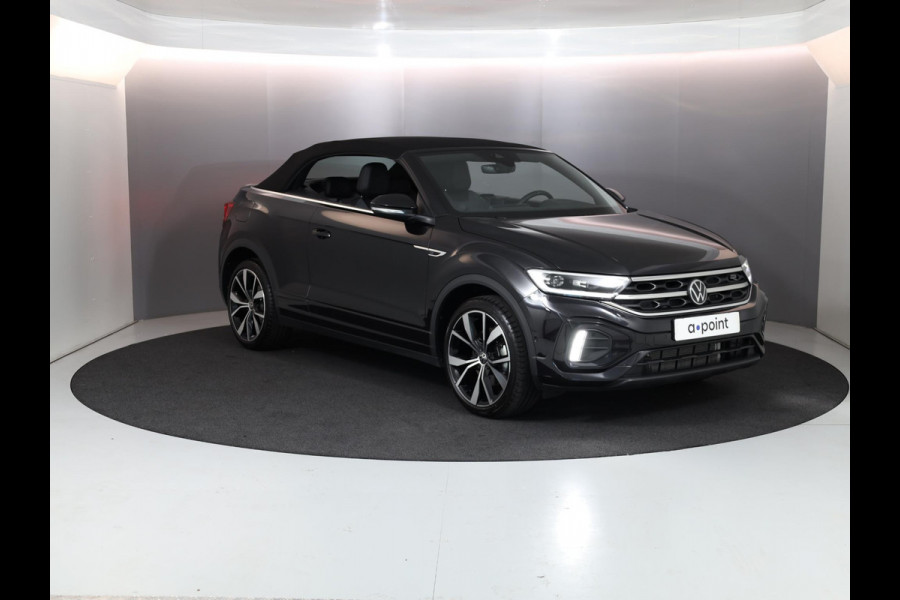 Volkswagen T-Roc Cabrio 1.5 TSI R-Line 150 pk Automaat (DSG) | Navigatie | Parkeersensoren (Park assist) | Achteruitrijcamera | Stoel/stuurverwarming | Adaptieve cruise control |