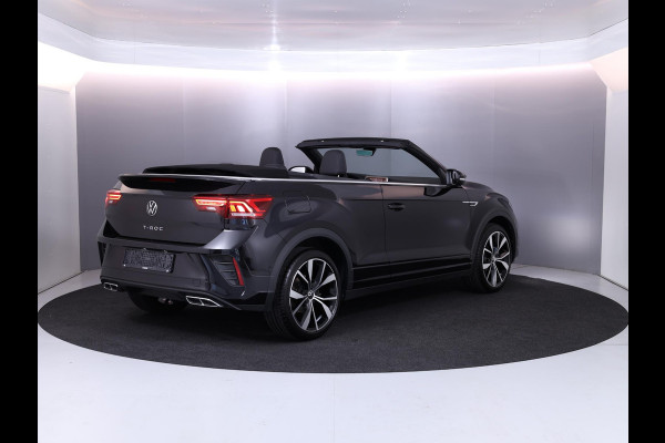 Volkswagen T-Roc Cabrio 1.5 TSI R-Line 150 pk Automaat (DSG) | Navigatie | Parkeersensoren (Park assist) | Achteruitrijcamera | Stoel/stuurverwarming | Adaptieve cruise control |