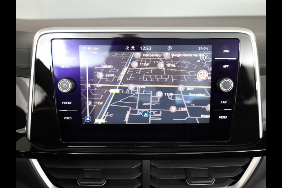 Volkswagen T-Roc Cabrio 1.5 TSI R-Line 150 pk Automaat (DSG) | Navigatie | Parkeersensoren (Park assist) | Achteruitrijcamera | Stoel/stuurverwarming | Adaptieve cruise control |