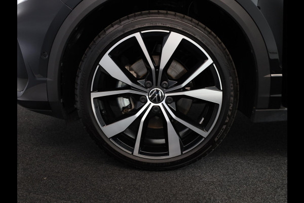 Volkswagen T-Roc Cabrio 1.5 TSI R-Line 150 pk Automaat (DSG) | Navigatie | Parkeersensoren (Park assist) | Achteruitrijcamera | Stoel/stuurverwarming | Adaptieve cruise control |