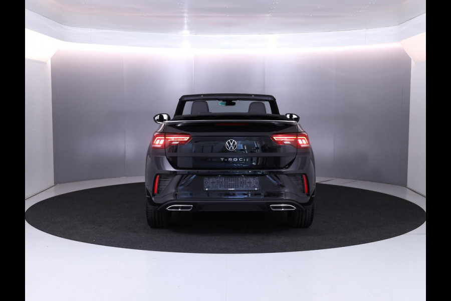 Volkswagen T-Roc Cabrio 1.5 TSI R-Line 150 pk Automaat (DSG) | Navigatie | Parkeersensoren (Park assist) | Achteruitrijcamera | Stoel/stuurverwarming | Adaptieve cruise control |