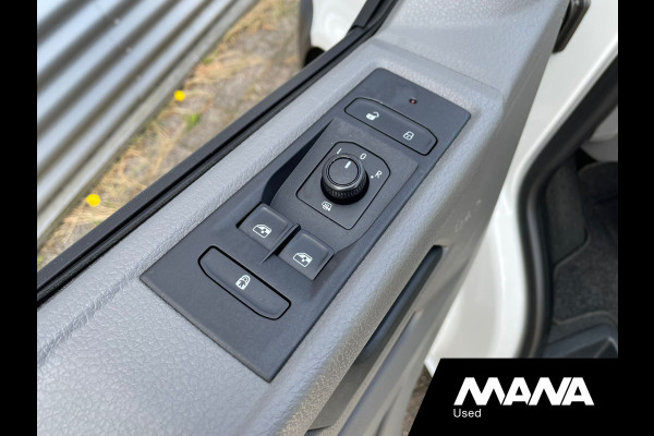 Volkswagen Transporter 2.0TDI L2H1 150PK DC Automaat DSG Cruise Navi DAB Carplay